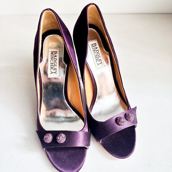 Badgley Mischka Purple Satin Rhinestine Open Toe Heels 7 - Picture 5 of 5